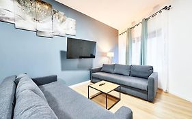 Rb-0D - Appartement Entier F3 Au Rdc De 1 A 6 Pers